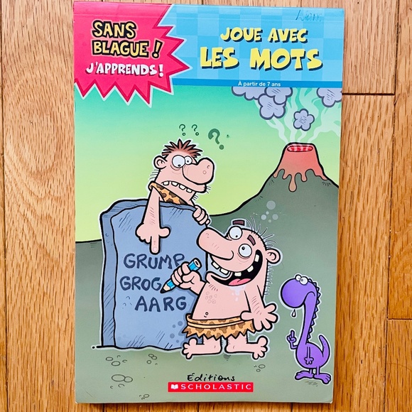 4/$30, 3 French Children’s Fun Books *BUNDLE DEAL - Picture 7 of 8